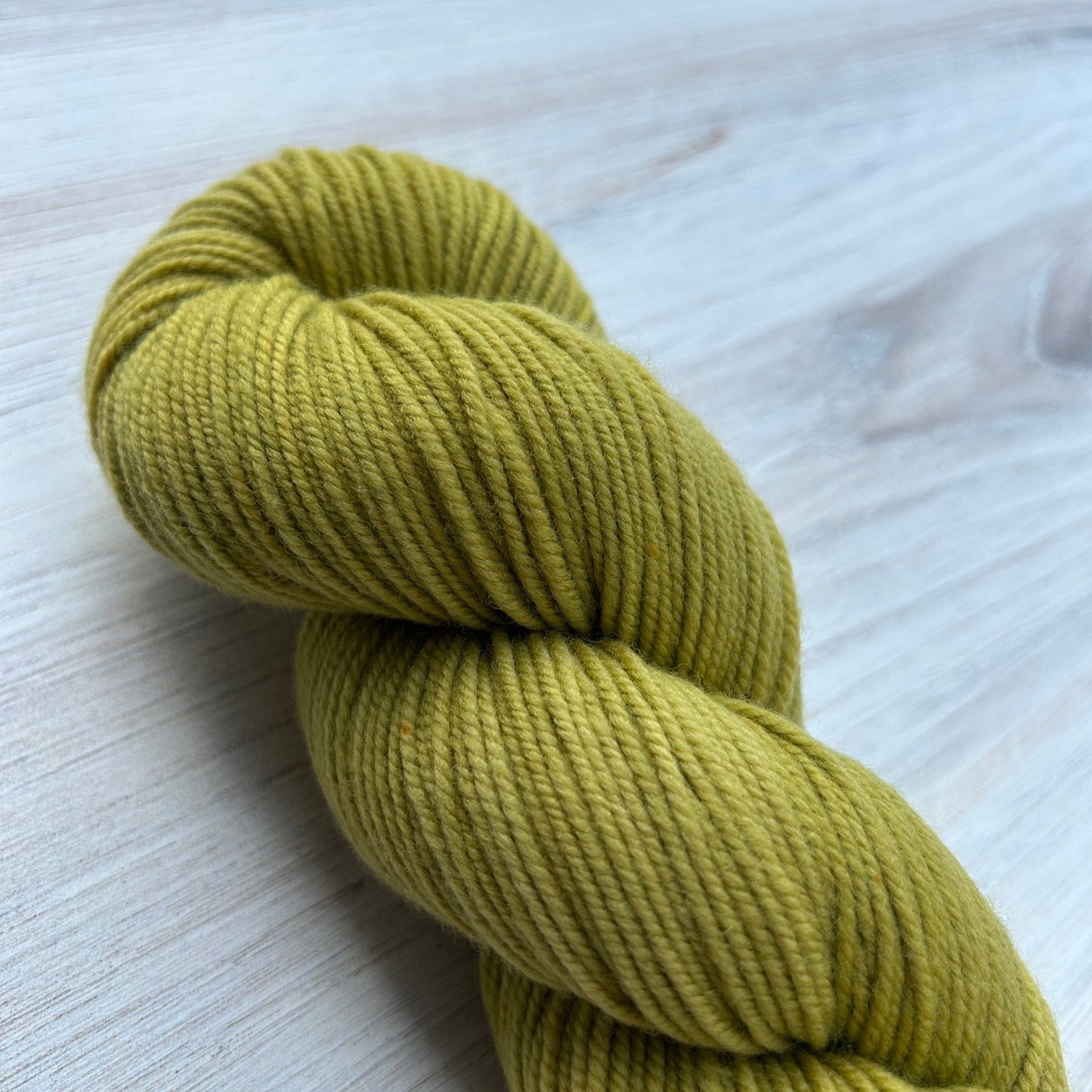 Artichoke Shaniko Yarn Hand-dyed Yarn Fiber-Macgyver