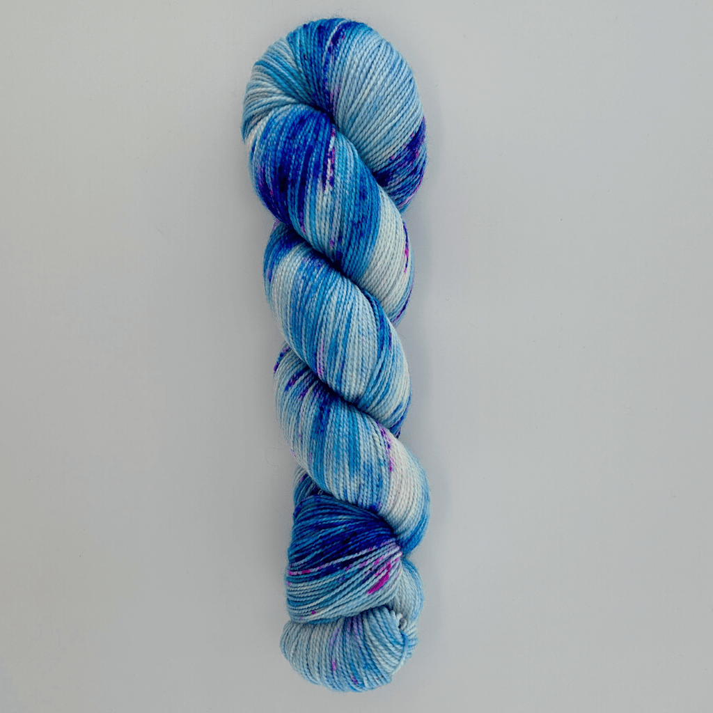 Azure Merino Twist Hand-dyed Yarn Fiber-Macgyver