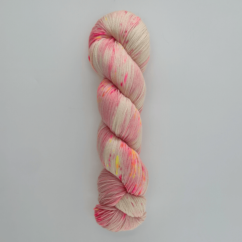 Bubblegum Merino Sock Hand-dyed Hand Dyed Yarn Fiber-Macgyver
