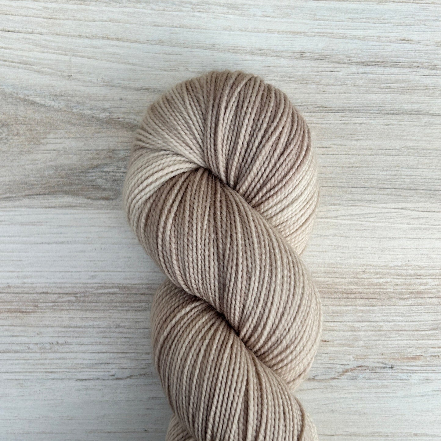 Dune Merino Twist Hand-dyed Yarn Fiber-Macgyver