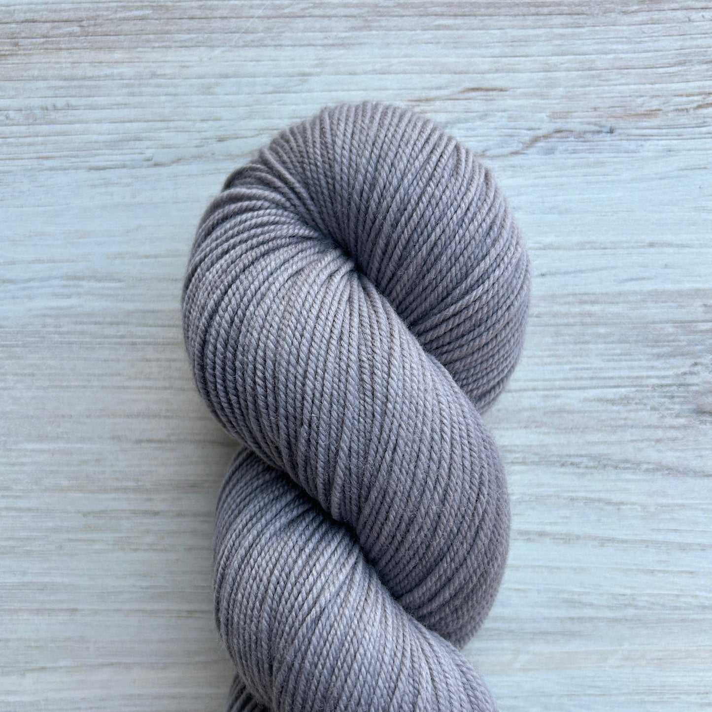 Iron Shaniko Yarn Hand-dyed Yarn Fiber-Macgyver
