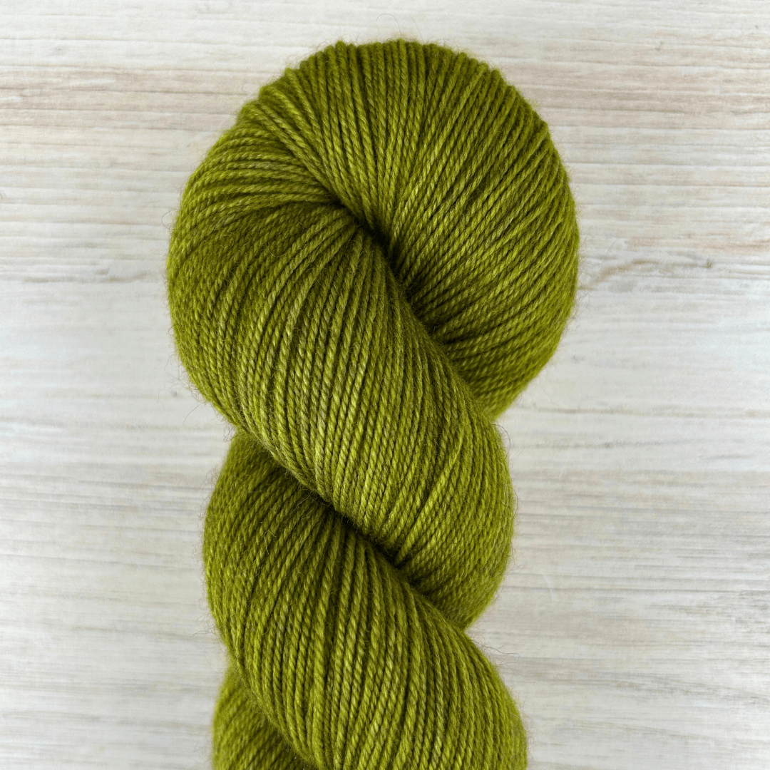 Kiwi Yak Fingering Hand-dyed Fiber-Macgyver