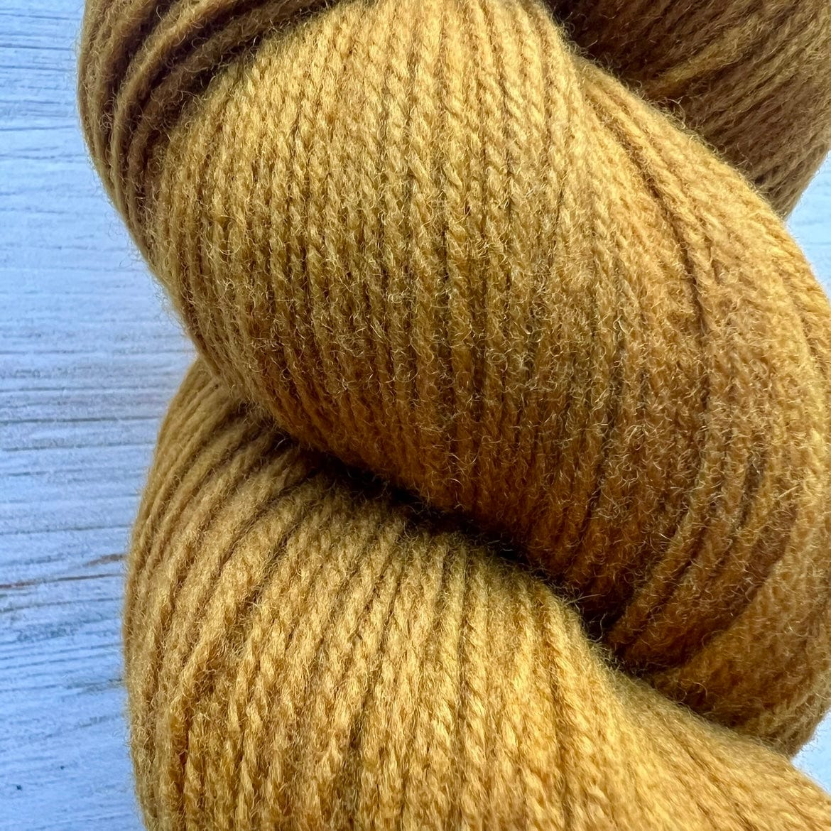 Mazy Shaniko Yarn Hand-dyed Yarn Fiber-Macgyver
