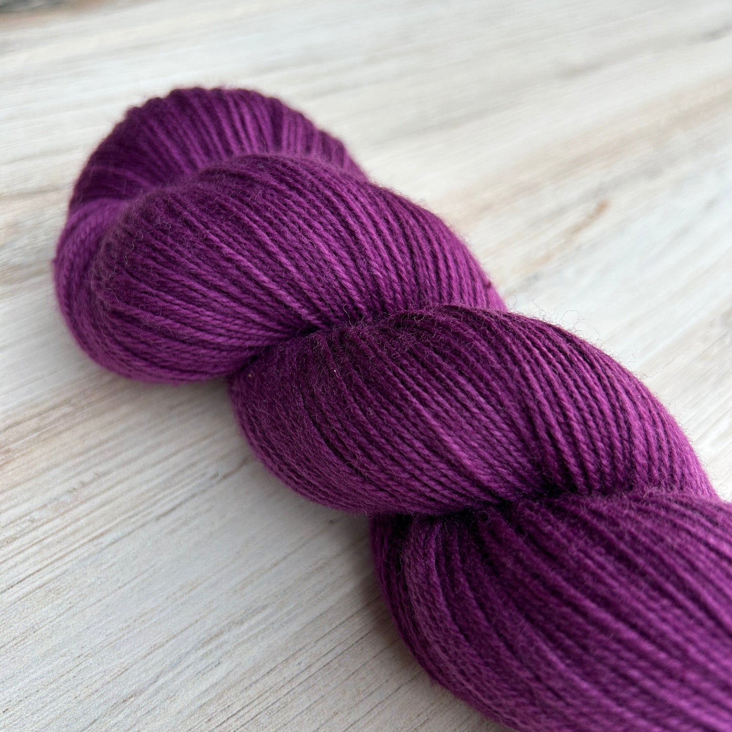 Mulberry Shaniko Yarn Hand-dyed Yarn Fiber-Macgyver
