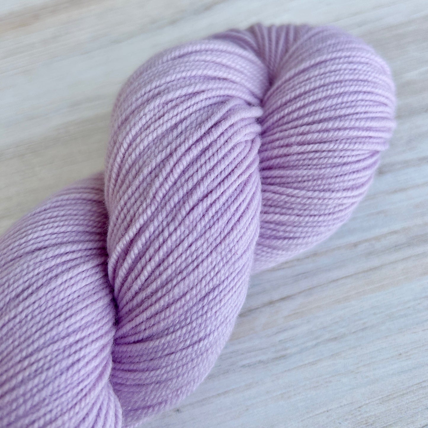 Thistle Shaniko Yarn Hand-dyed Yarn Fiber-Macgyver