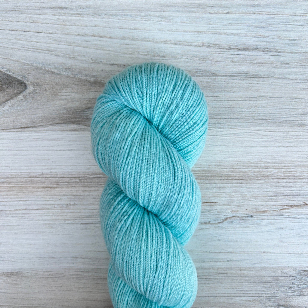 Baby Merino Sock Hand-dyed Hand Dyed Yarn Fiber-Macgyver