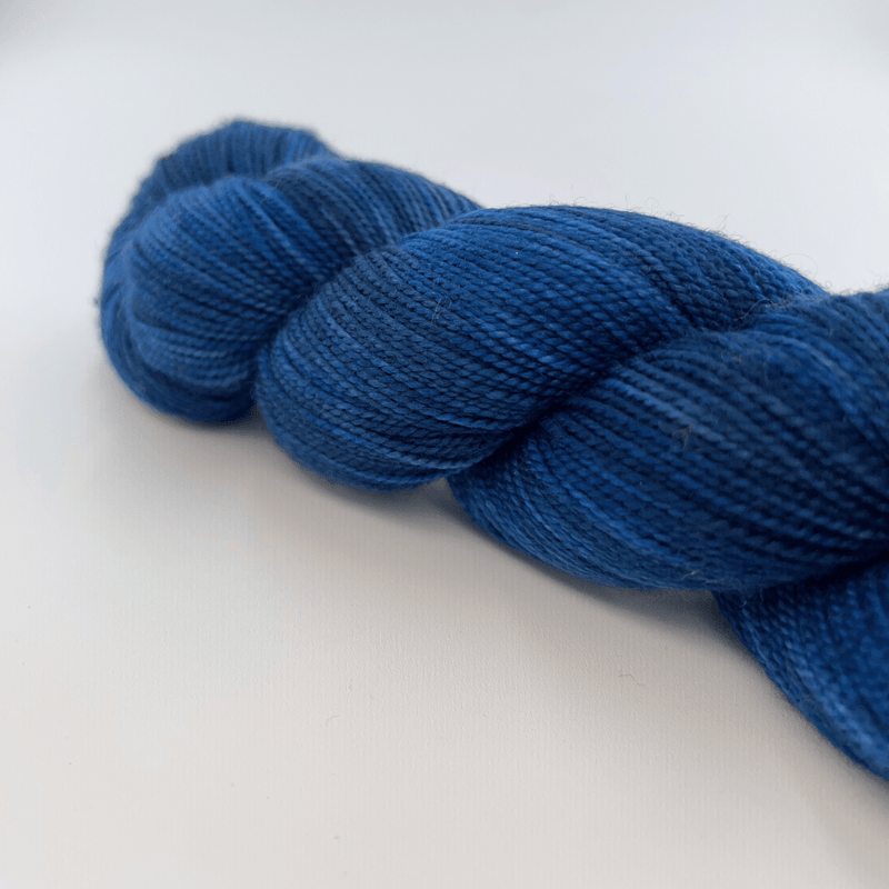 Blue Jeans Merino Twist Hand-dyed Yarn Fiber-Macgyver