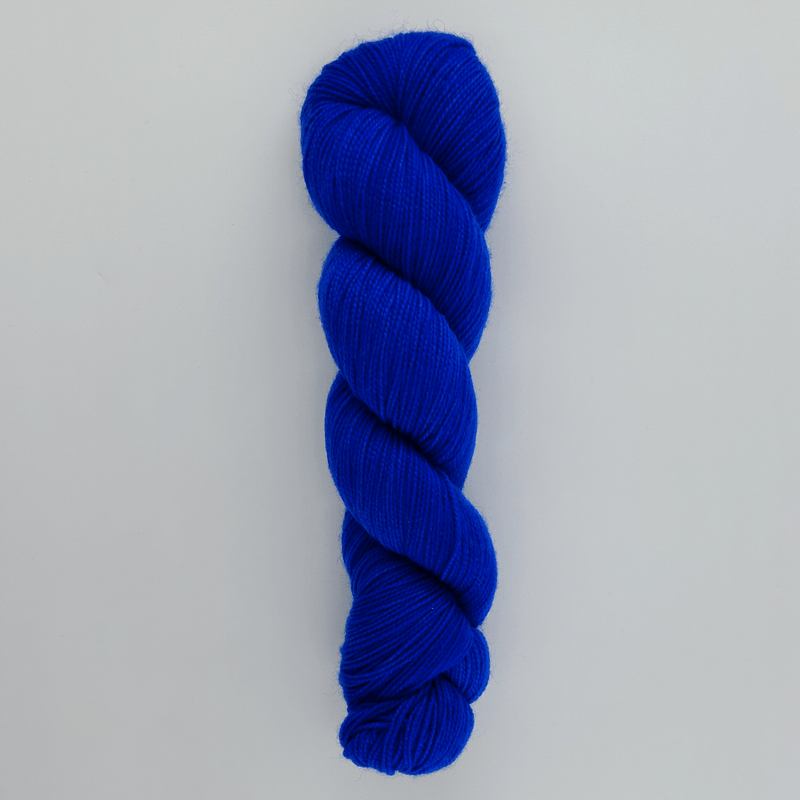 Blueness Merino Twist Hand-dyed Yarn Fiber-Macgyver