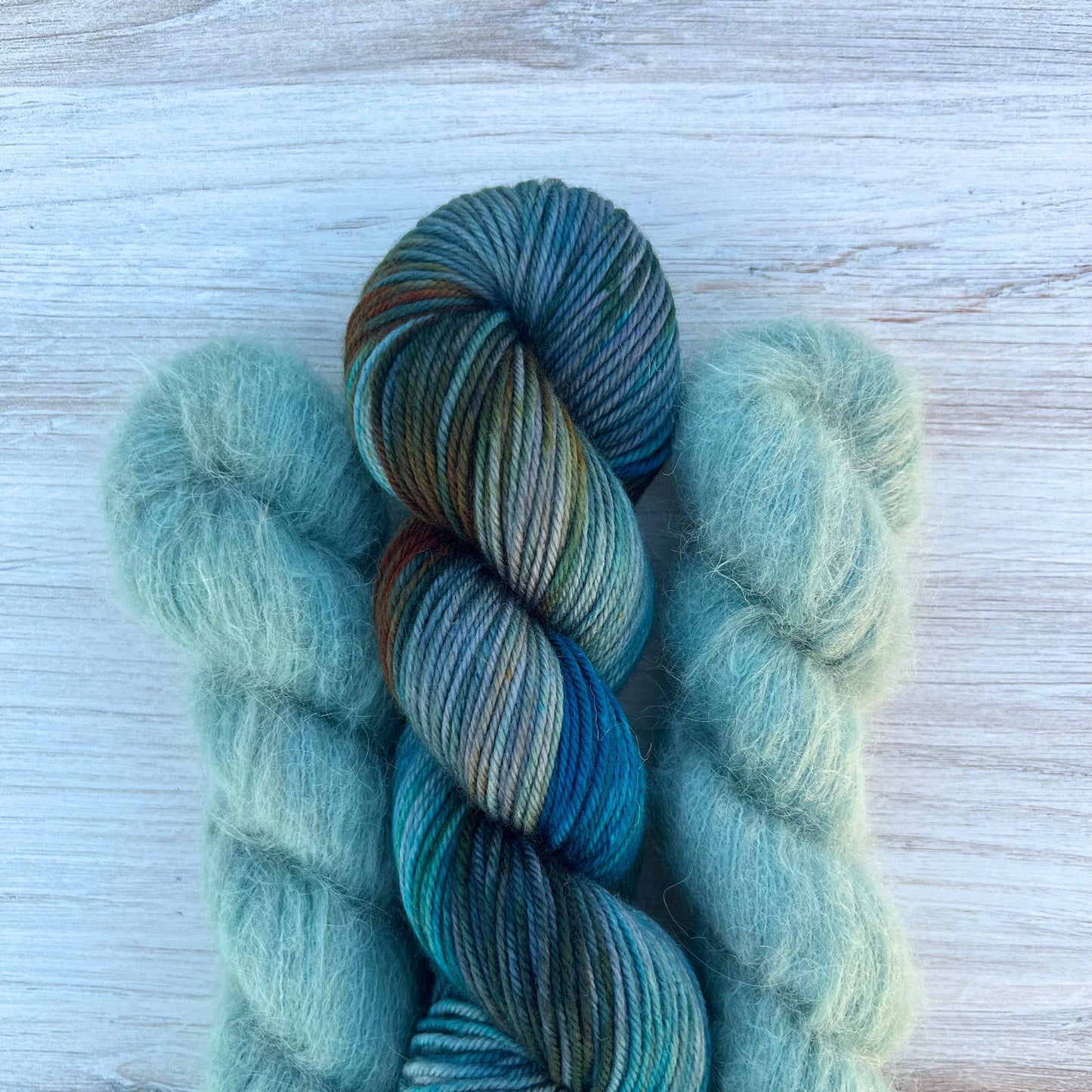 Born Slippy Bundle Hand-dyed Yarn Fiber-Macgyver