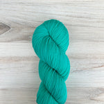 Breezy Merino Twist Hand-dyed Yarn Fiber-Macgyver