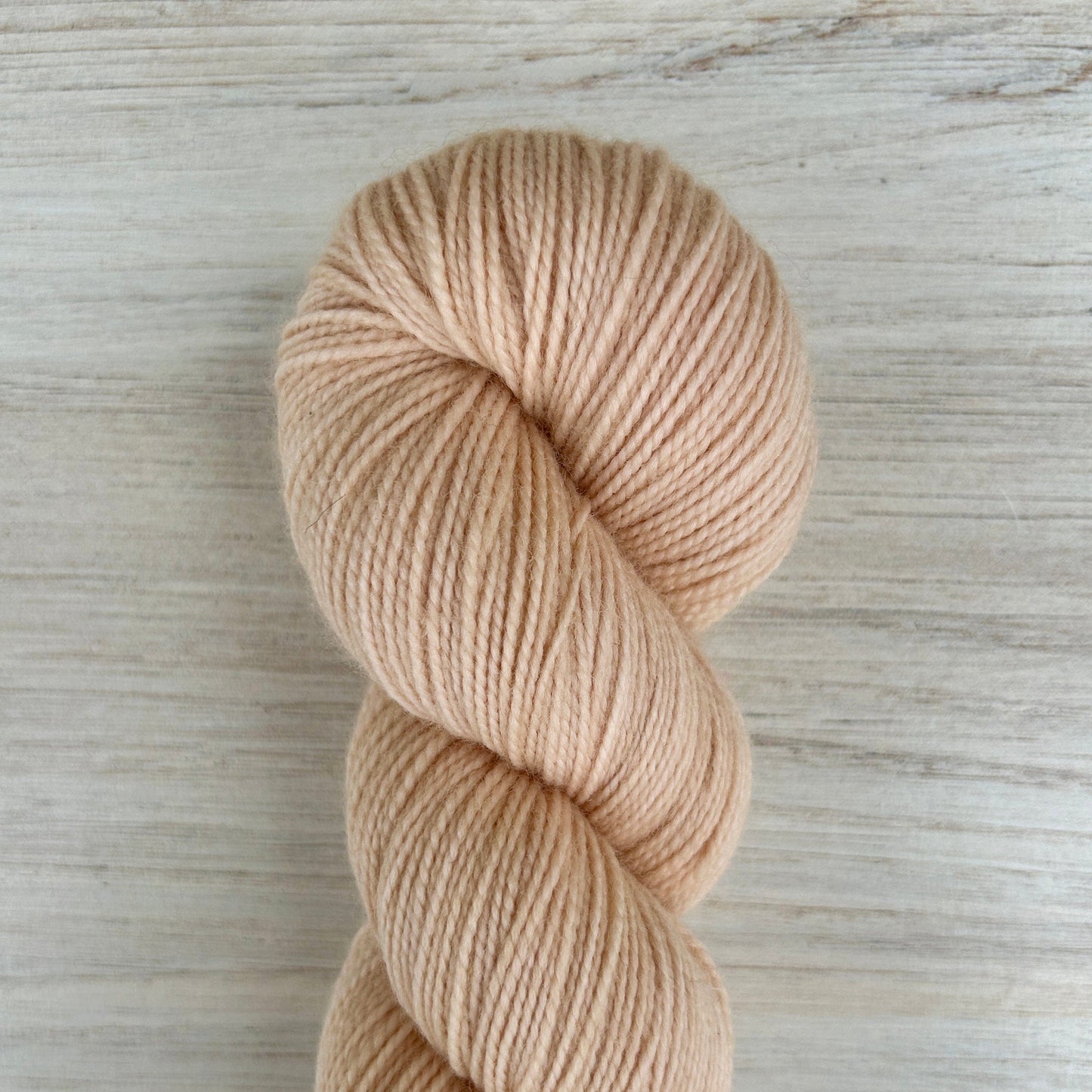Cantaloupe Merino Twist Hand-dyed Yarn Fiber-Macgyver