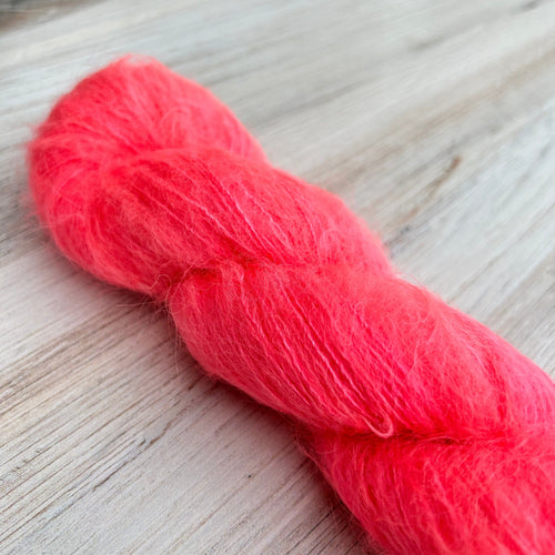 Creamsicle Suri Silk Hand-dyed Yarn Fiber-Macgyver