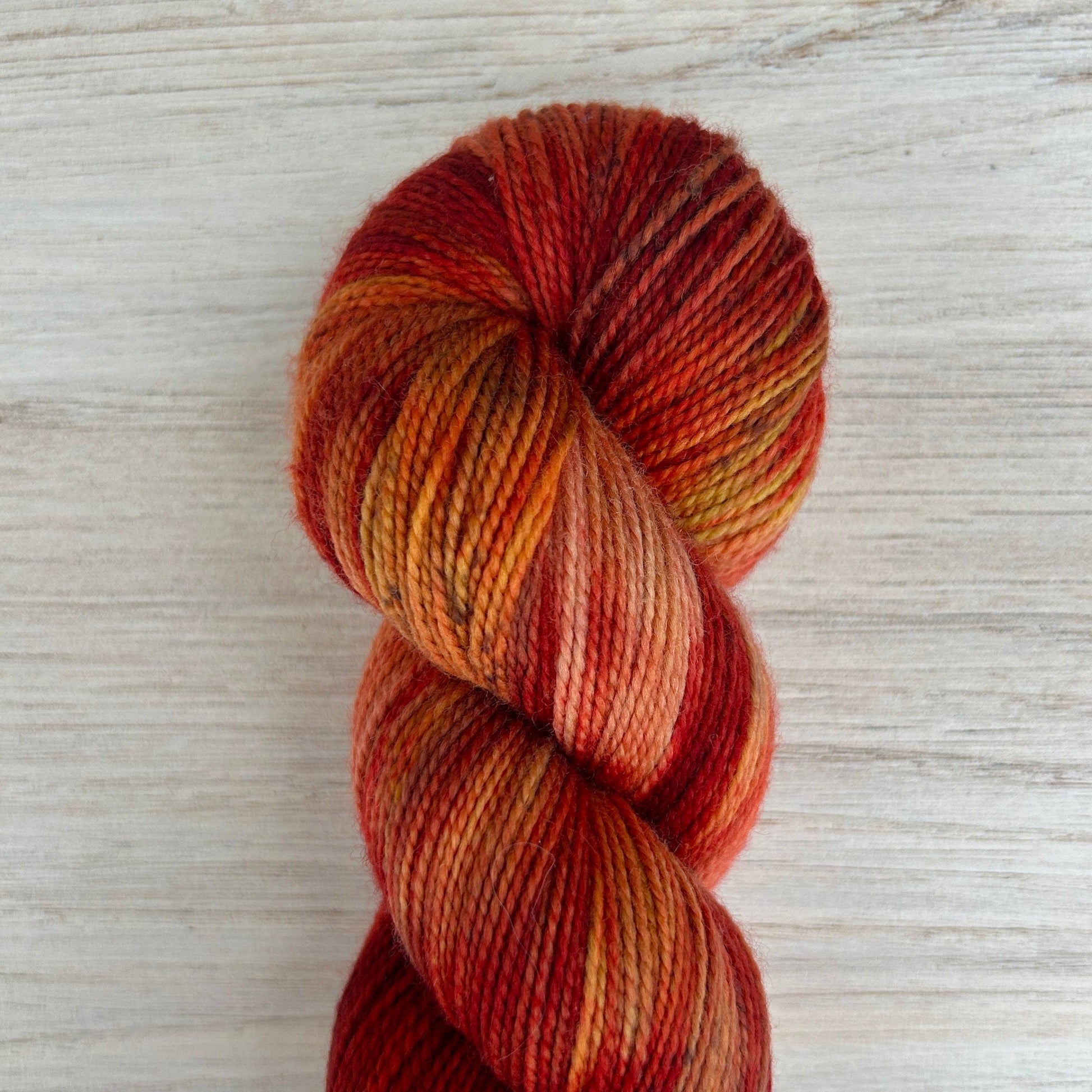 Crisp Merino Twist Hand-dyed Yarn Fiber-Macgyver