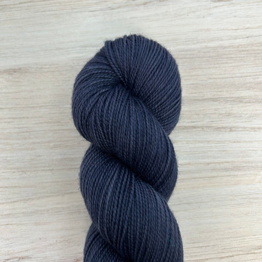 Denim Merino Twist Hand-dyed Yarn Fiber-Macgyver