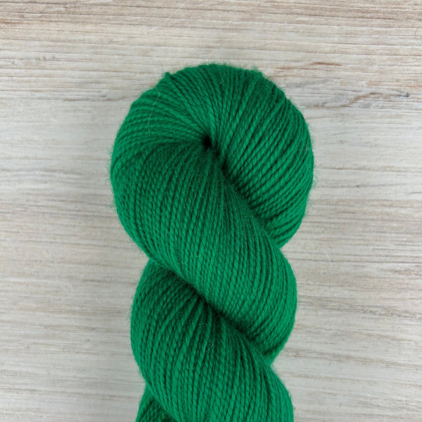 Emerald Merino Twist Hand-dyed Yarn Fiber-Macgyver