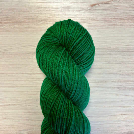 Emerald Shaniko Yarn Hand-dyed Yarn Fiber-Macgyver