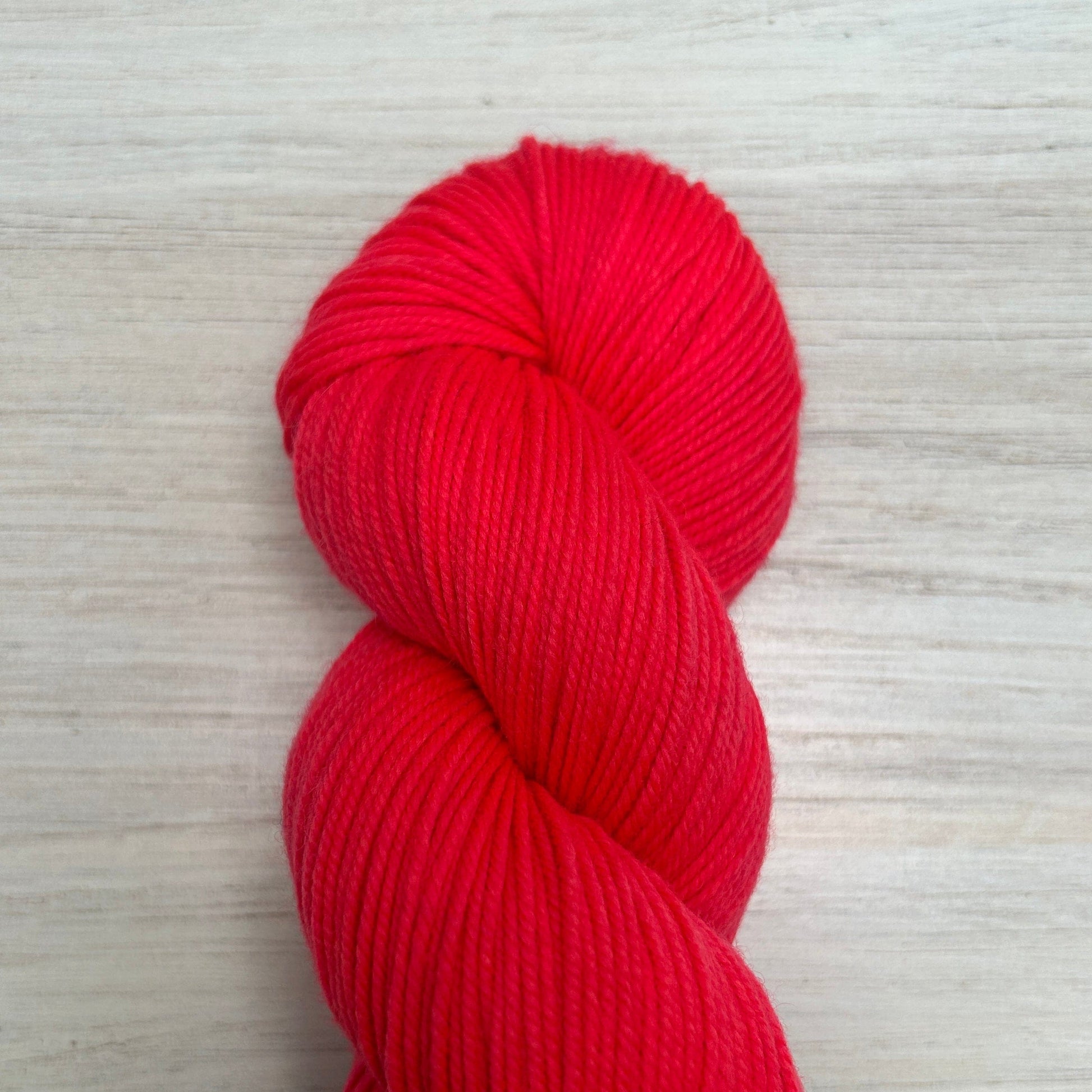 Foxy Shaniko Yarn Hand-dyed Yarn Fiber-Macgyver