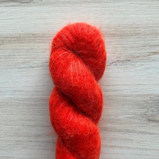 Foxy Suri Silk Hand-dyed Yarn Fiber-Macgyver