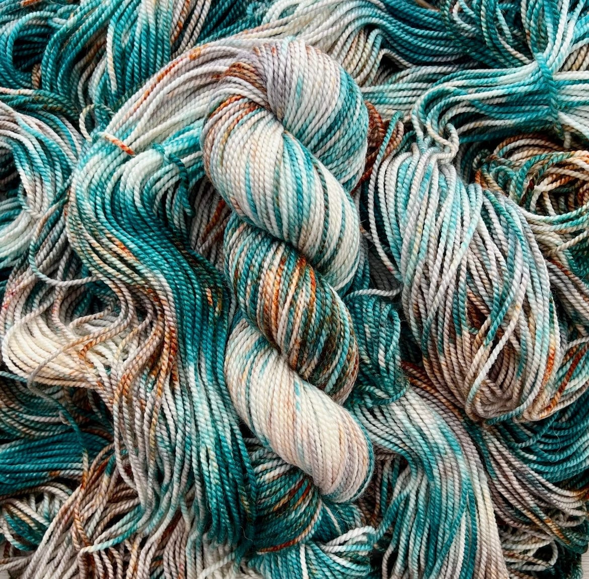Frigid Merino Alpaca Hand-dyed Yarn Fiber-Macgyver