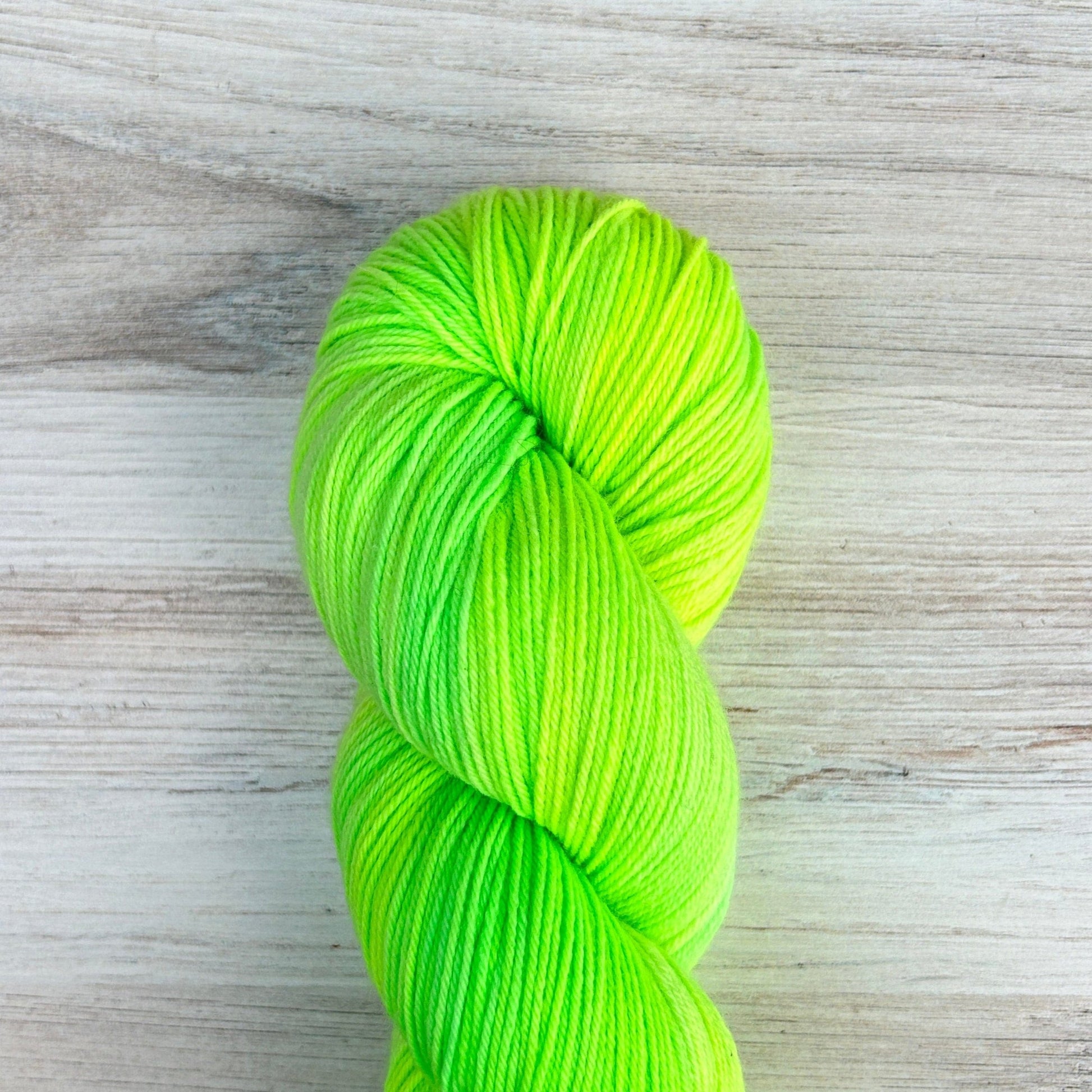 Glow Merino Sock Hand-dyed Hand Dyed Yarn Fiber-Macgyver