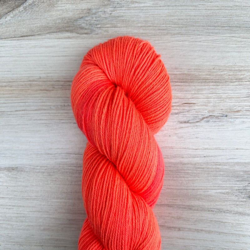 Happy Merino Sock Hand-dyed Hand Dyed Yarn Fiber-Macgyver