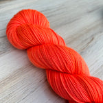 Happy Merino Twist Hand-dyed Yarn Fiber-Macgyver