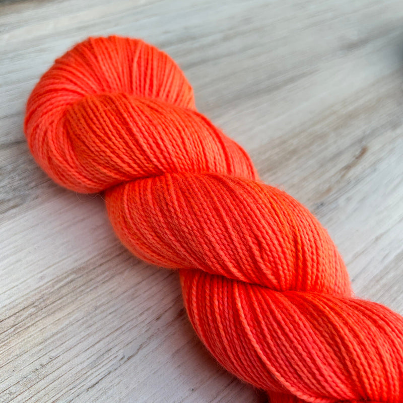 Happy Merino Twist Hand-dyed Yarn Fiber-Macgyver