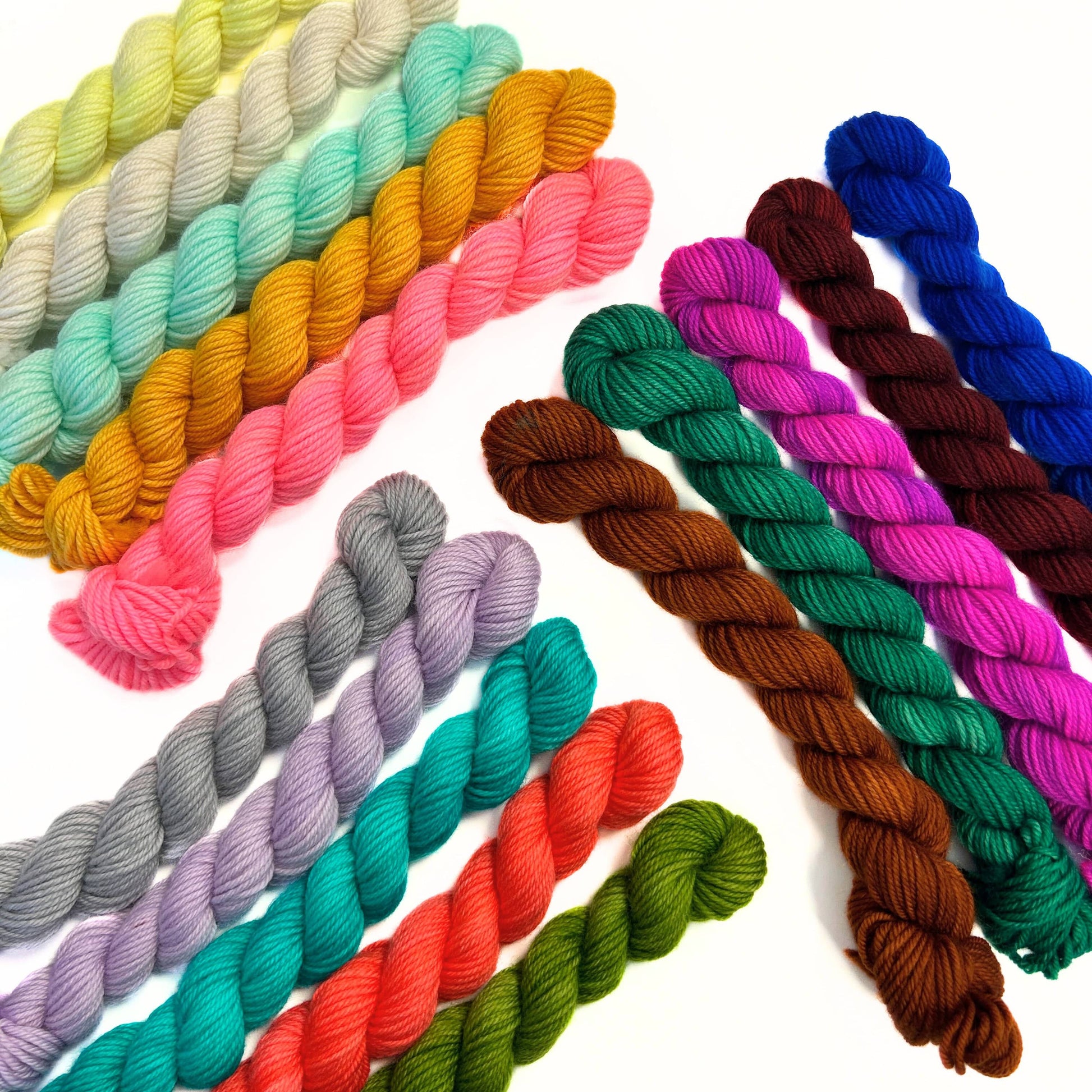 Linen Stitch Scarf Bundle Hand-dyed Yarn Fiber-Macgyver