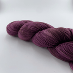 Malbec Merino Twist Hand-dyed Yarn Fiber-Macgyver