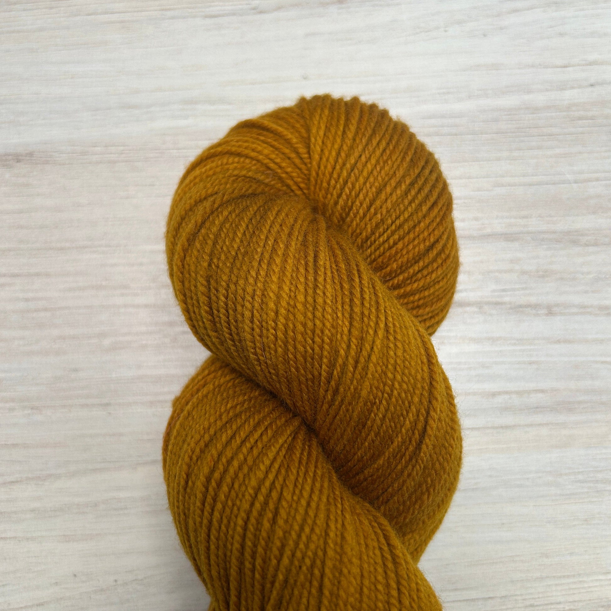Mazy Shaniko Yarn Hand-dyed Yarn Fiber-Macgyver
