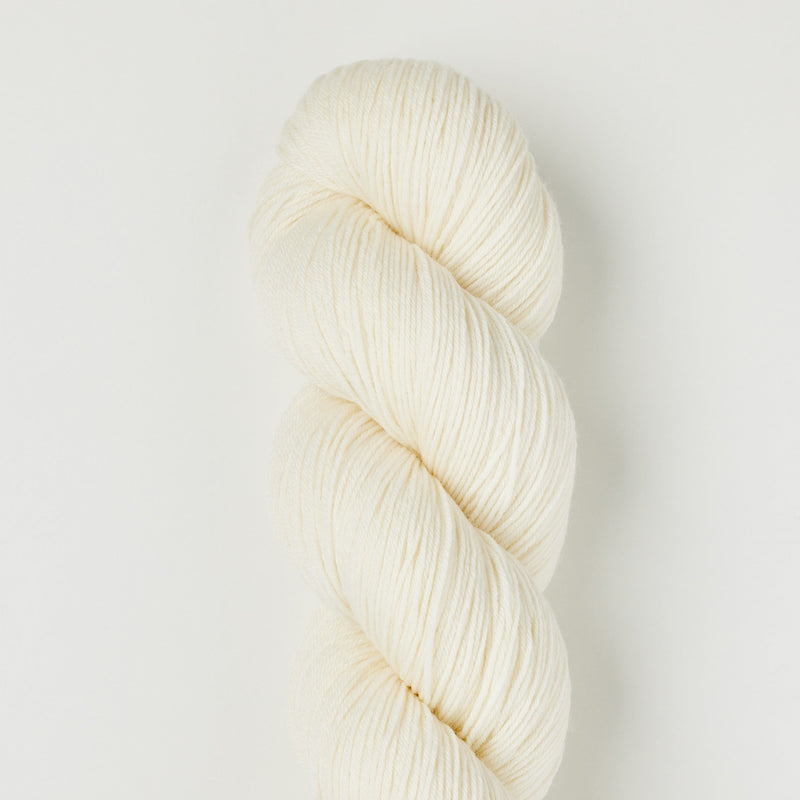 Merino Singles - wholesale Hand-dyed Yarn Fiber-Macgyver