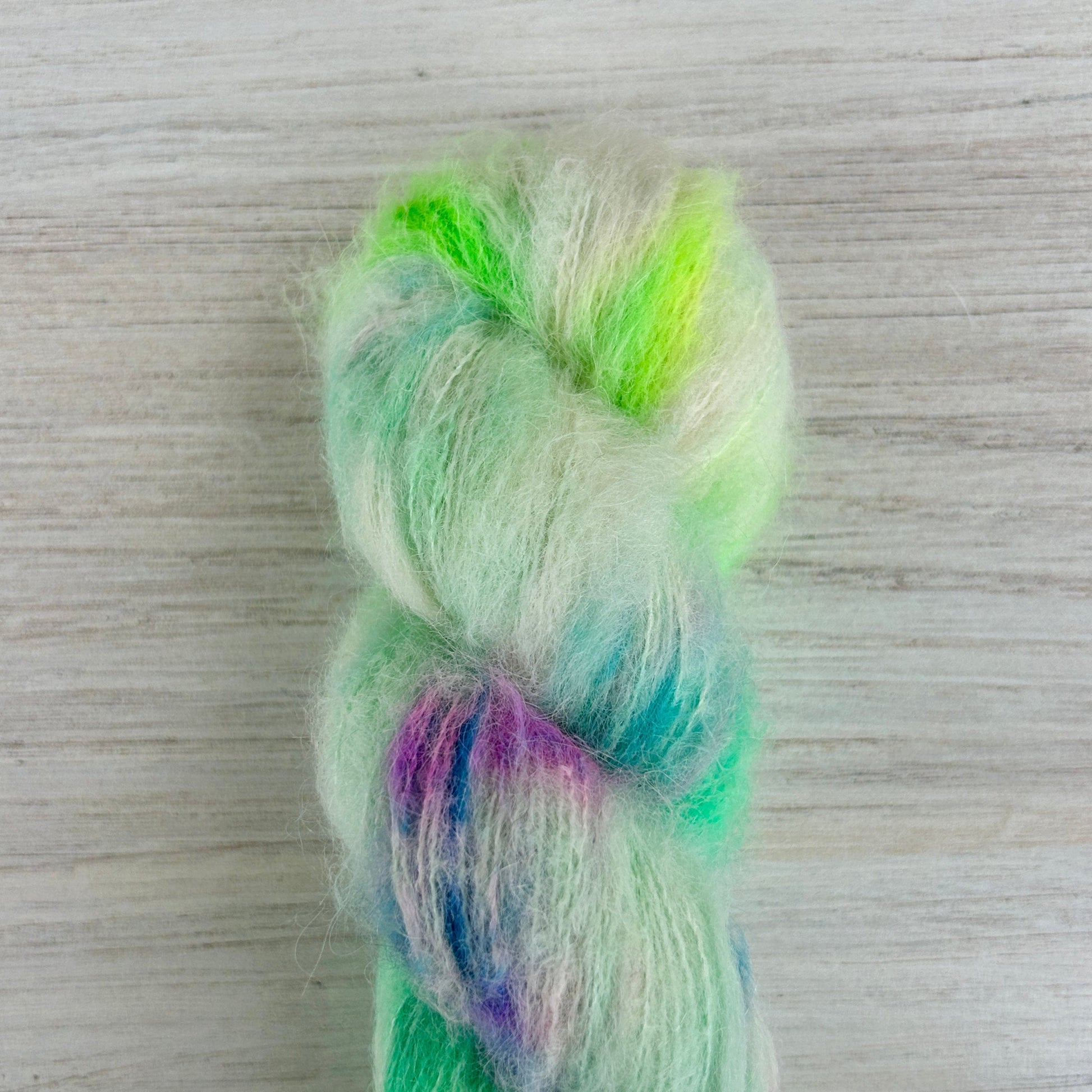 Minty Suri Silk Hand-dyed Yarn Fiber-Macgyver