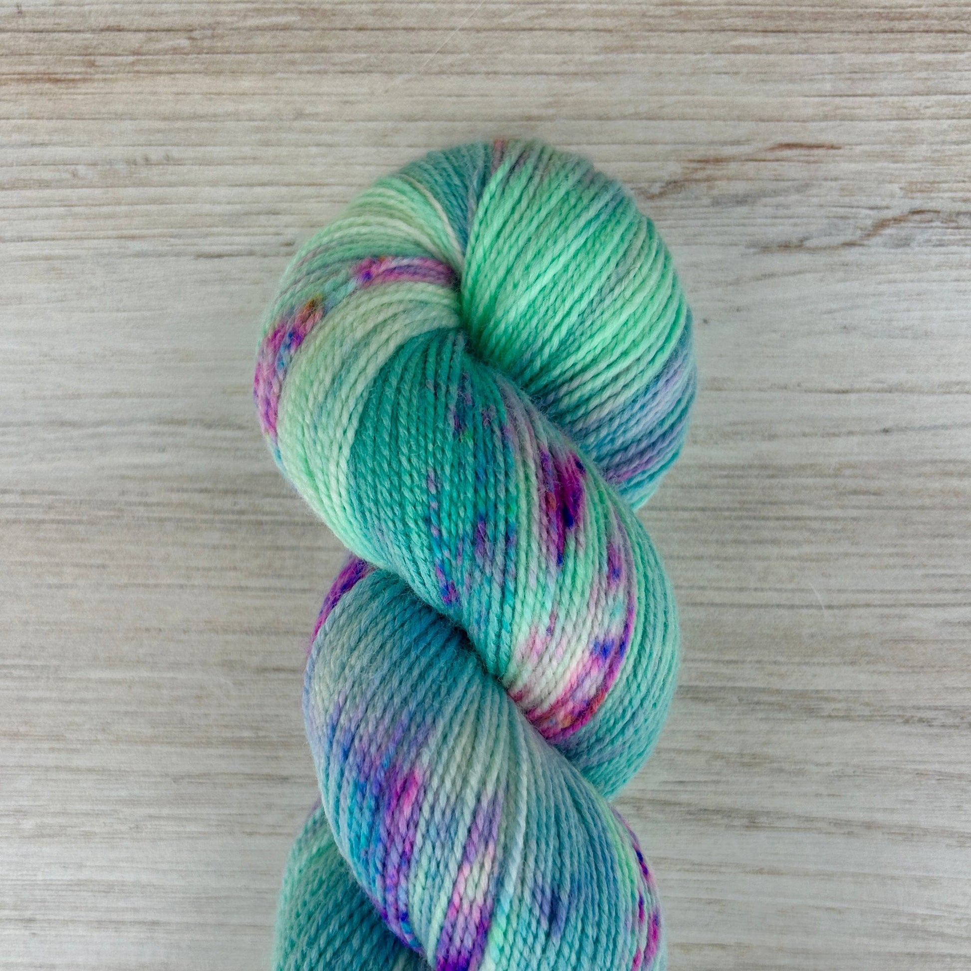 Monet Merino Twist Hand-dyed Yarn Fiber-Macgyver
