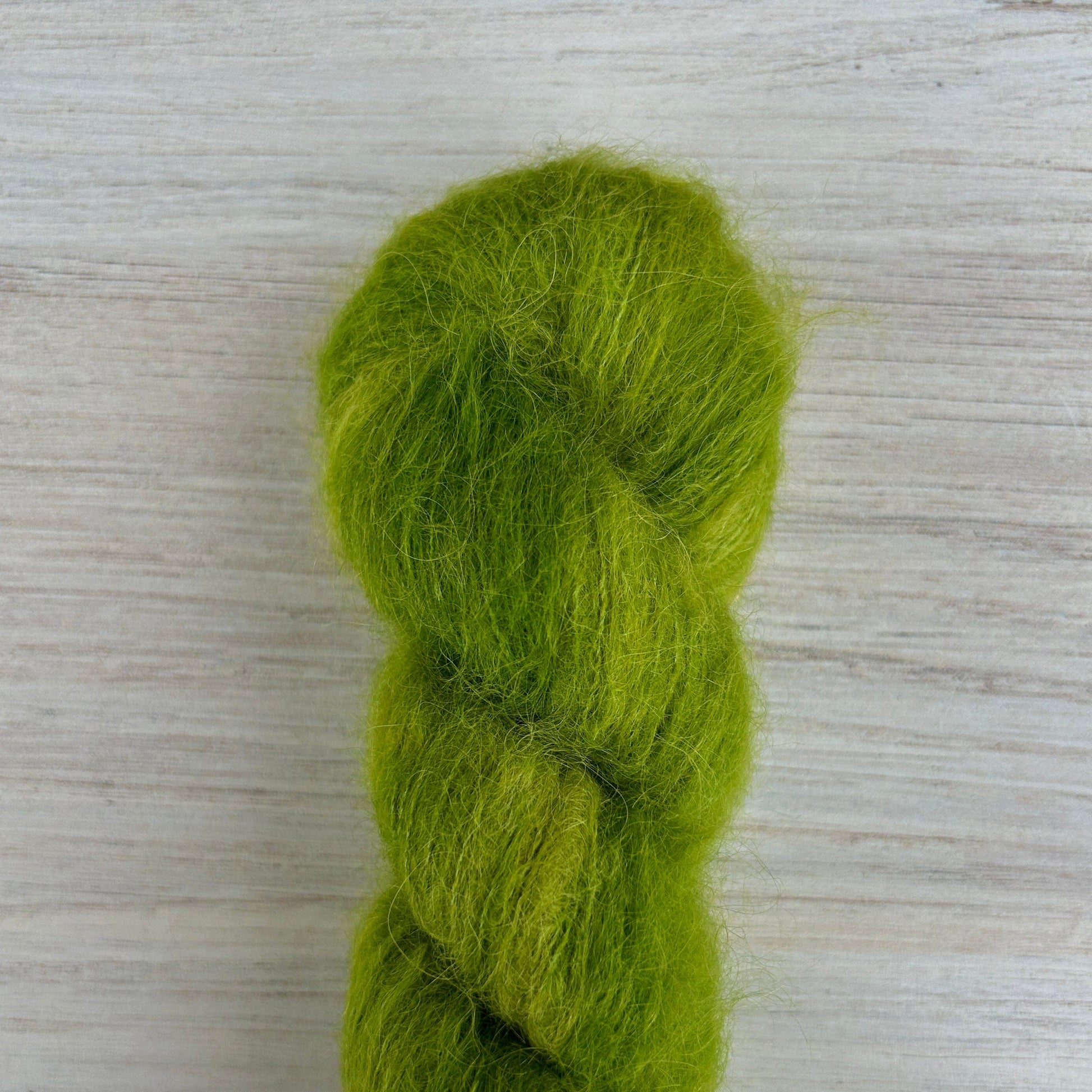 Oscar Suri Silk Hand-dyed Yarn Fiber-Macgyver