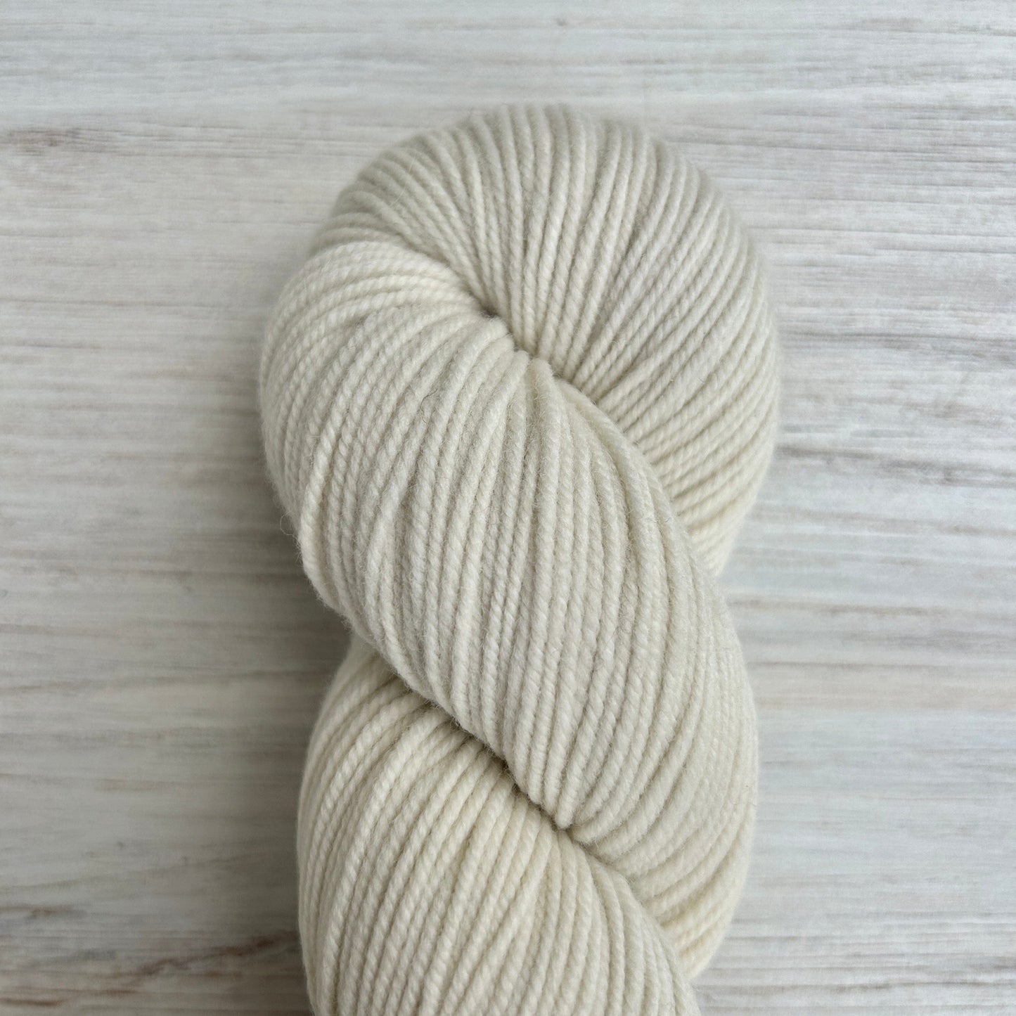 Pearl Shaniko Yarn Hand-dyed Yarn Fiber-Macgyver