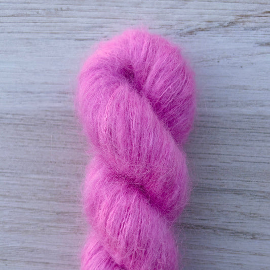 Petunia Suri Silk Hand-dyed Yarn Fiber-Macgyver