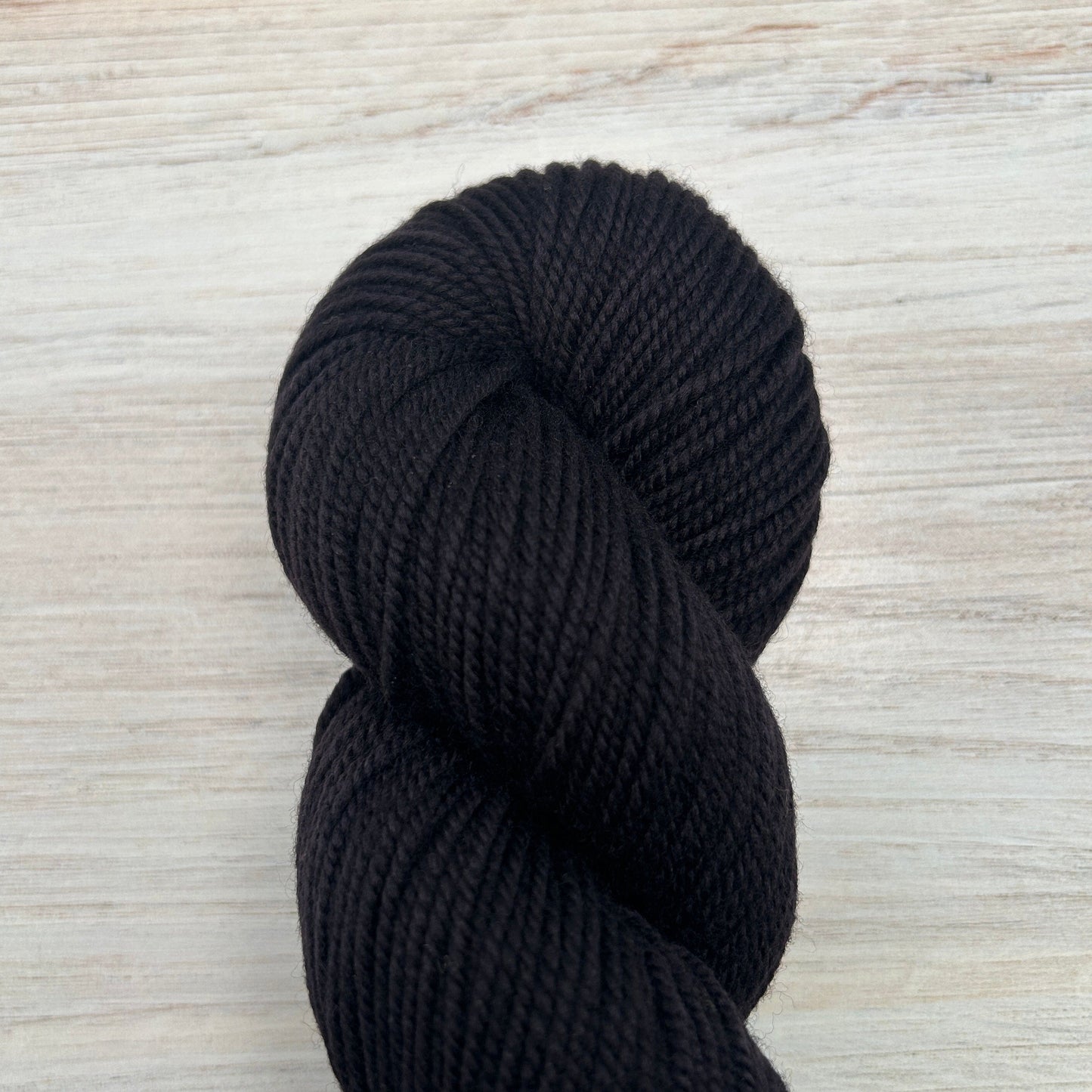 Raven Shaniko Yarn Hand-dyed Yarn Fiber-Macgyver