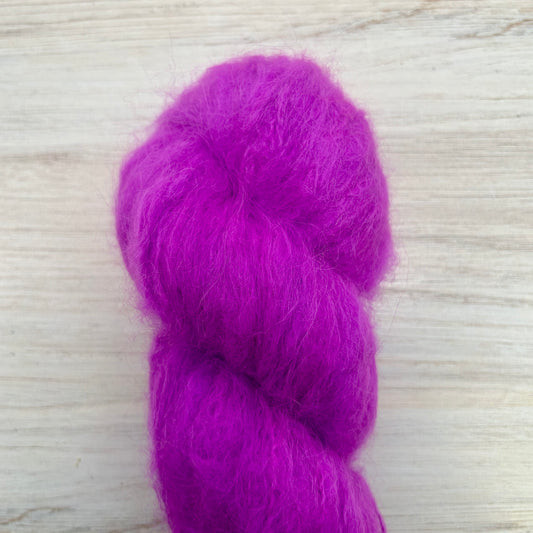 Renegade Suri Silk DK Hand-dyed Yarn Fiber-Macgyver