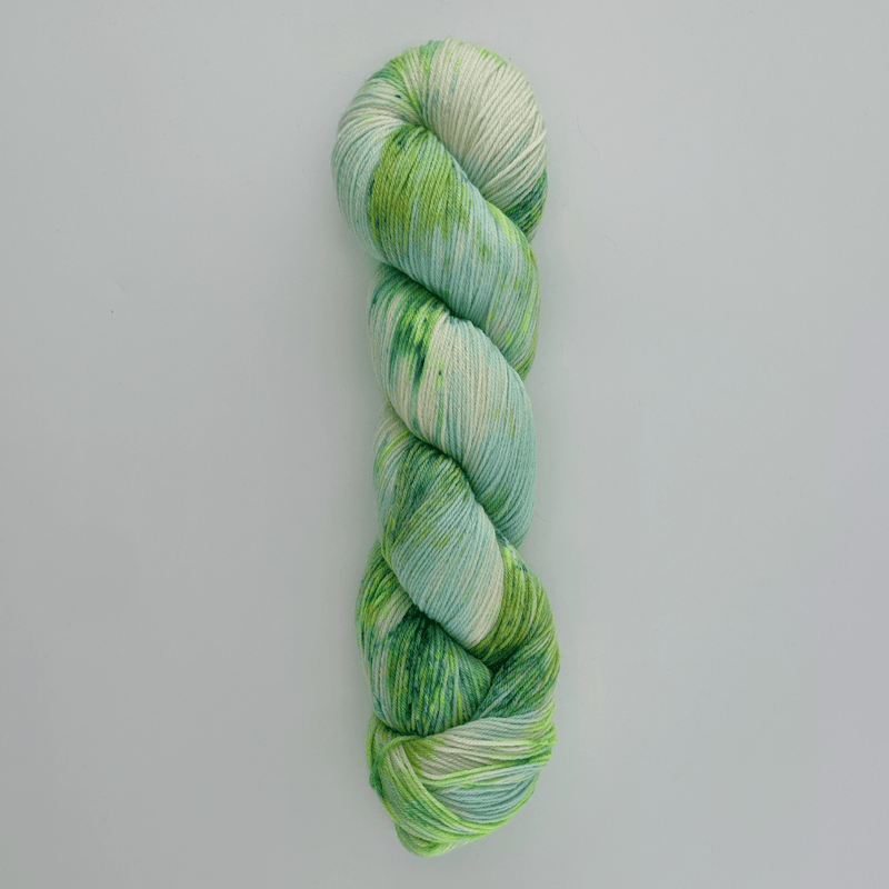 Sweet Mint Merino Sock Hand-dyed Hand Dyed Yarn Fiber-Macgyver