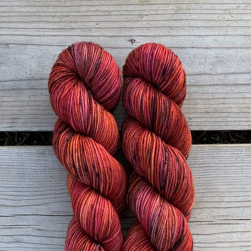 BIRD BERRIES Merino SW Sport Hand-dyed Yarn Fiber-Macgyver