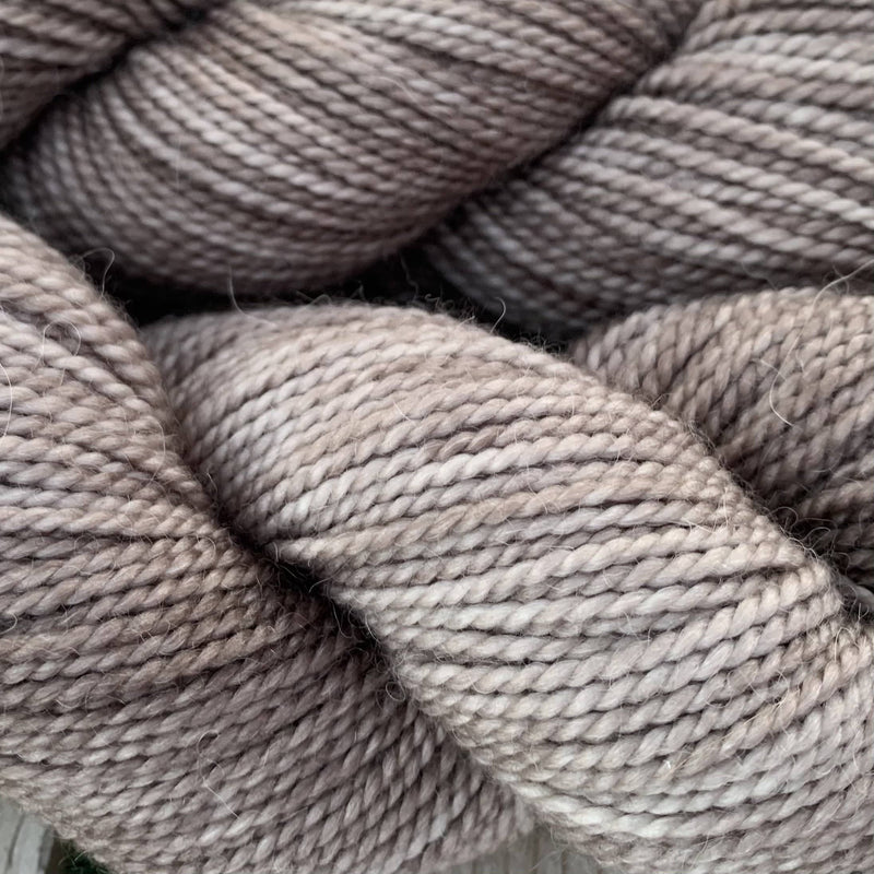 DRIFTWOOD Merino Alpaca Worsted Hand-dyed Yarn Fiber-Macgyver