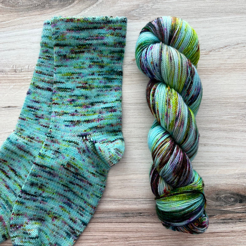 ENCHANTED Merino Twist Hand-dyed Yarn Fiber-Macgyver