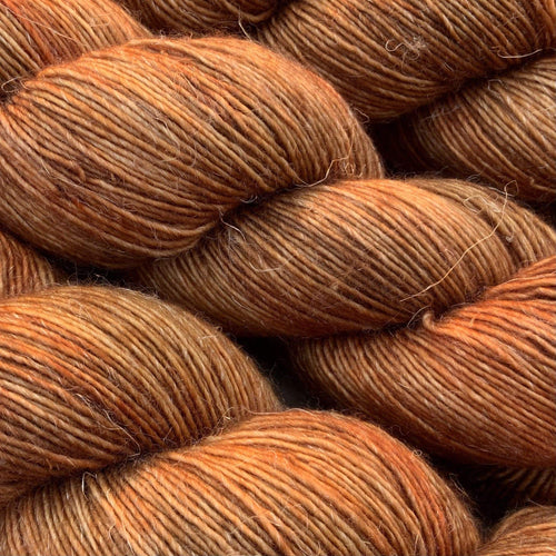 NUTMEG Merino Linen Singles Fingering Hand-dyed Yarn Fiber-Macgyver