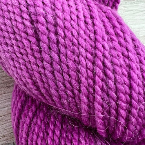 RENEGADE Merino Alpaca Worsted Hand-dyed Yarn Fiber-Macgyver