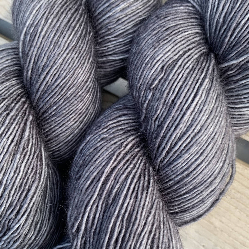 SLATE Merino Singles Hand-dyed Yarn Fiber-Macgyver